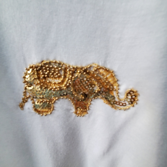 HAND BEADED WOMENS TEE - Picture 3 of 4